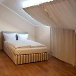 Hotel-residenz Oberurseler Hof فندق