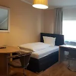 فندق Hotel-residenz Oberurseler Hof