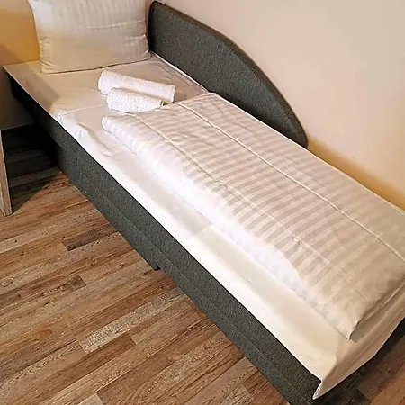 Hotel-residenz Oberurseler Hof Otel