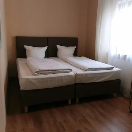 Hotel-residenz Oberurseler Hof אוברוסל